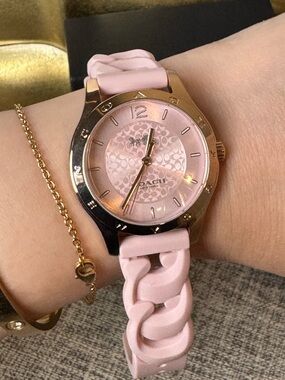 COACH White Women's Chain-Link Strap Watch